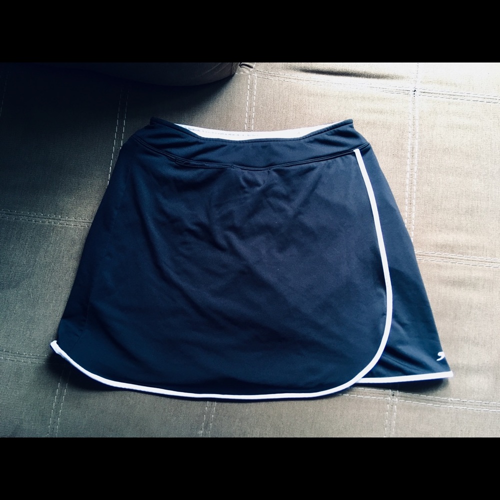 Slazenger skort. NWOT small black with white trim